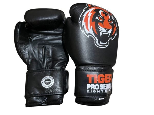 Professional Tiger Pro Boxing Gloves